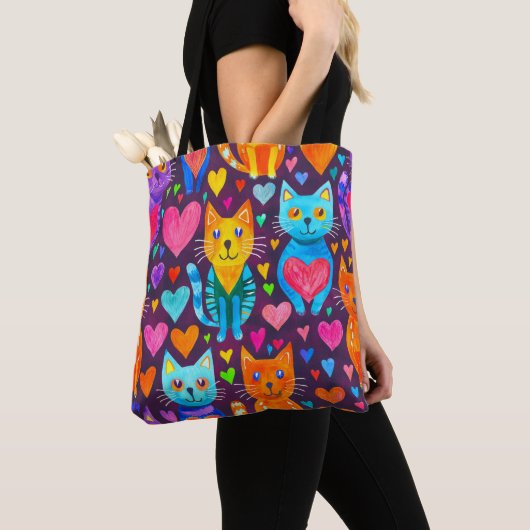 Bold color kittens and hearts purple pattern トートバッグ (クローズアップ)