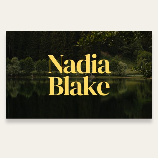 Bold Editorial Style Photo QR Code White 名刺