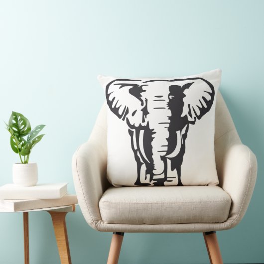 Bold Elephant Silhouette Throw Pillow クッション (椅子)