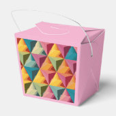 Bold Geometric Triangle Pattern  フェイバーボックス (裏面サイド)