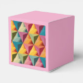 Bold Geometric Triangle Pattern  フェイバーボックス (裏面サイド)