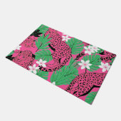Bold Hot Pink Leopard Tropical Jungle Seamless Pat ドアマット (アングル)