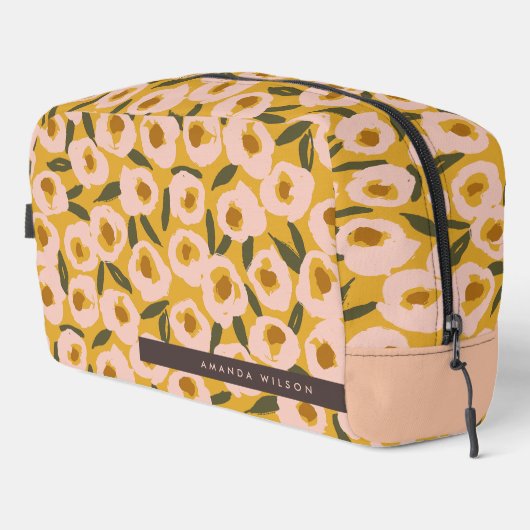 Bold Inky Floral Pattern | Hand-Drawn Botanical ドップキット (右コーナー)