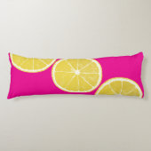 Bold Lemon Slice on Pink Body Pillow ボディピロー (正面)