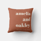 Bold Minimalist Terracotta Retro Custom Wedding クッション (裏面)