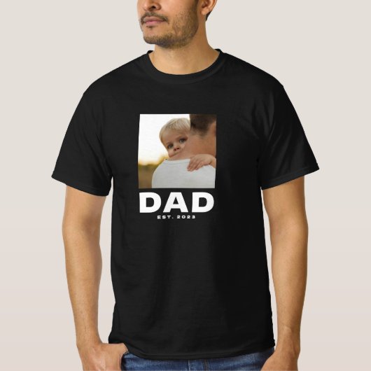 Bold Modern Dad Established Photo T-Shirt Tシャツ (正面)