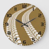 Bold Off-Road Tire Track Rugged Automotive ラージ壁時計 (正面)
