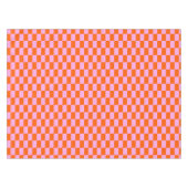 Bold Pink Orange Modern Geometric Check Pattern テーブルクロス (正面(横))