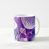 Bold Purple and Violet Wild Flower Art コーヒーマグカップ (正面右)