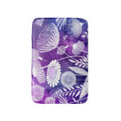 Bold Purple and Violet Wild Flower Art バスマット (正面縦)