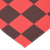 Bold Red and Black Checkered Pattern Design テーブルクロス (アングル)