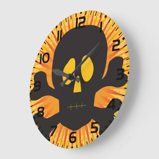 Bold Skull and Crossbones with Orange Burst ラージ壁時計 (傾斜)