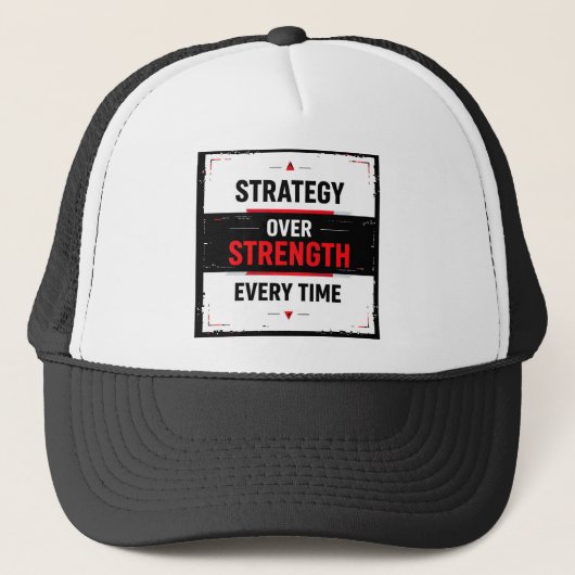 Bold "Strategy Over Strength Every Time" Graphic w キャップ (正面)