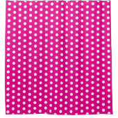 Bold White Polka Dots on Hot Pink シャワーカーテン (正面)