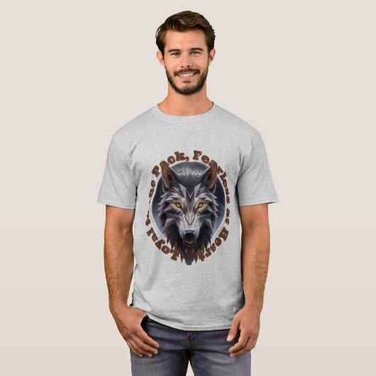 Bold Wolf Spirit - Fierce Geometric Wolf Art Tシャツ (正面フル)