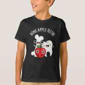 Bone Apple Teeth Funny Bona Appetit Pun Dark BG Tシャツ (正面)