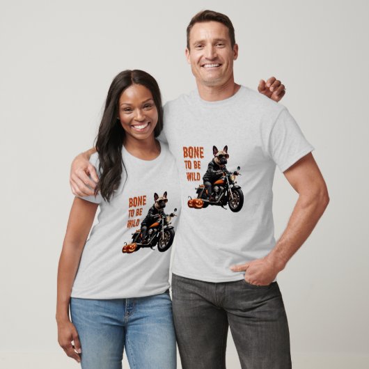 Bone to Be Wild – Biker Pug on Motorcycle | Funny  Tシャツ (ユニセックス)