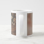 "Bonecas Encantadas: Guardiãs de Sonhos e Memórias ジャンボコーヒーマグカップ (裏面)