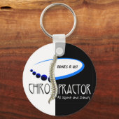 BONES R USカイロプラクター – すべての背骨とダンディ キーホルダー (正面)