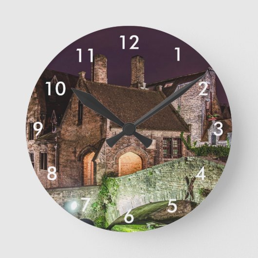 Bonifacius Bridge in Bruges ラウンド壁時計 (正面)