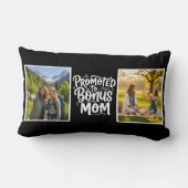 Bonus Mom Promoted Brush Script Double Photo Black ランバークッション (裏面)