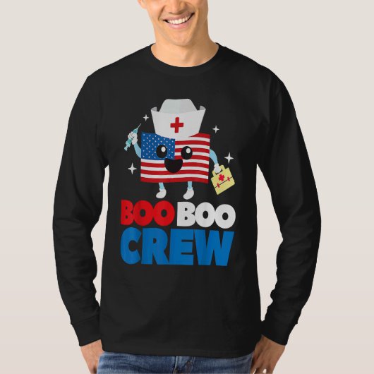 Boo Boo Crew American Flag 4th Of July USA Nurse Tシャツ (正面)