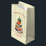 Book Birthday Party Kids 読's スモールペーパーバッグ<br><div class="desc">大好きな子供のために本の誕生日パーティーを投げ読ろ！上にカップケーキを置いたかわいい本のスタックは、図書館や書店で本テーマの誕生日パーティーを見つけるのにかわいい！</div>