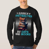 Book  Cat fan Bookworm Book Reader Bookfriend  2 Tシャツ (正面)