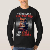 Book  Cat fan Bookworm Book Reader Bookfriend  4 Tシャツ (正面)