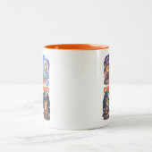 Book Explorer – Cute Cat Reading Adventure ツートーンマグカップ (中央)