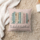 Booked and Unbothered Cozy Reading Nook Book Lover クッション (ブランケット)
