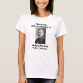 Booker T Washington Character Makes The Man Black  Tシャツ (正面)
