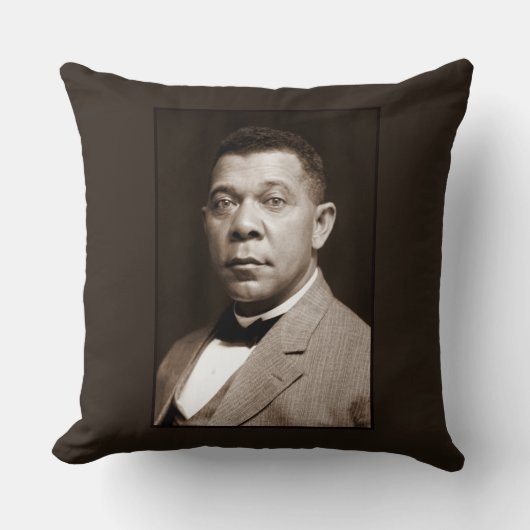 Booker Washington：アフリカ系アメリカ人の教育者 クッション (正面)