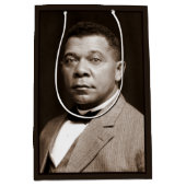 Booker Washington：アフリカ系アメリカ人の教育者 ミディアムペーパーバッグ (正面)