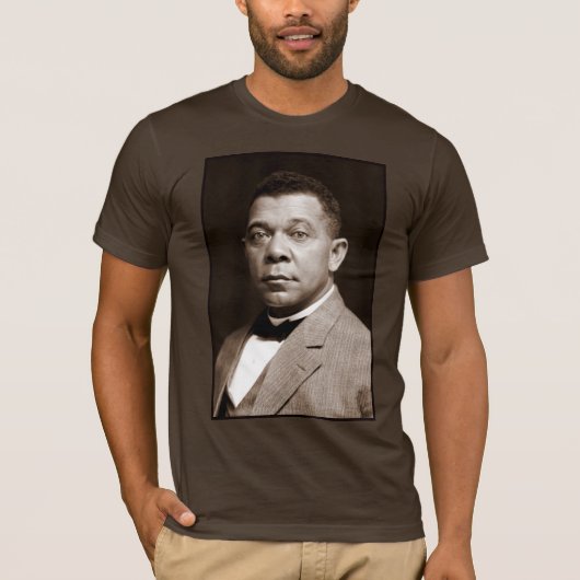 Booker Washington：アフリカ系アメリカ人の教育者 Tシャツ (正面)