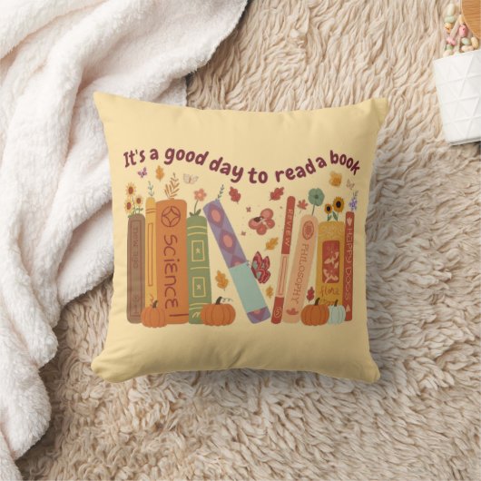 Bookish book Lovers, Orange Pumpkin & Fall Leaves クッション (ブランケット)