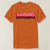 Bookkeeper at Work Tシャツ (デザイン正面)