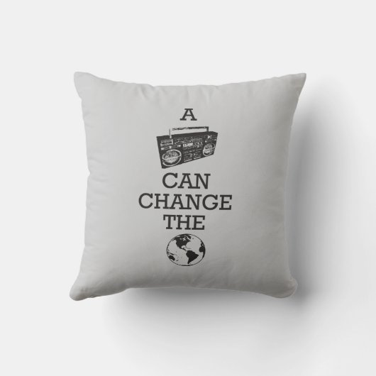 Boomboxは世界を変えることができます クッション (裏面)