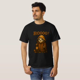 Boooo? Cute Ghost in Cloak with Lantern Tシャツ