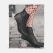 Booted & Bold Fleece Blanket フリースブランケット (正面)