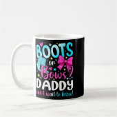 Boots Or Bows Daddy Loves You Gender Reveal Party  コーヒーマグカップ (左)