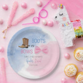 Boots or Bows gender reveal party plates ペーパープレート (パーティー)