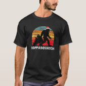 Boppasquatch Bigfoot Sasquatch Santa Claus Christm Tシャツ (正面)