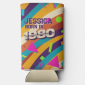 Born in 1980 - Retro 80s Neon Geometric Name スリム缶クーラー (裏面)