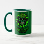 Born Lucky Skull St Patrick’s Day Shirt – caneca マグカップ (左)