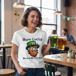 Born Lucky - St Pratick's Day Tシャツ