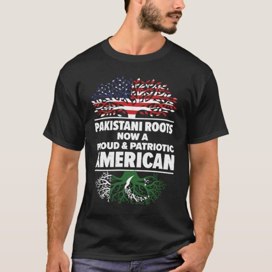Born Pakistani Pakistan American USA Citizenship Tシャツ (正面)