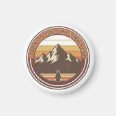 Born to find my own peak-The inspirational penguin マグネット (正面)