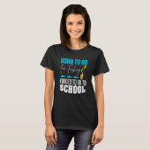 Born To Go Ice Fishing Forced To Go To School Tシャツ (正面フル)
