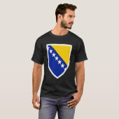 Bosnia Emblem Flag Proud Bosnian Tシャツ (正面フル)